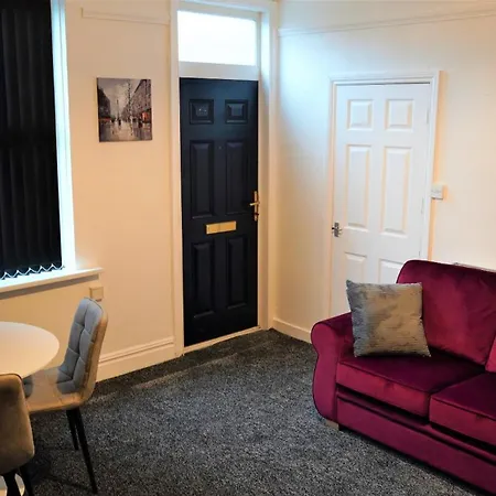 Dean House * Leeds (West Yorkshire)